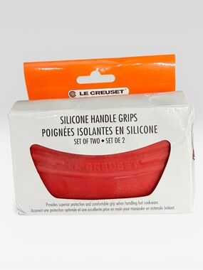 Le Creuset Silicone Handle Grips Set of Two Cerise Red New In Box!!